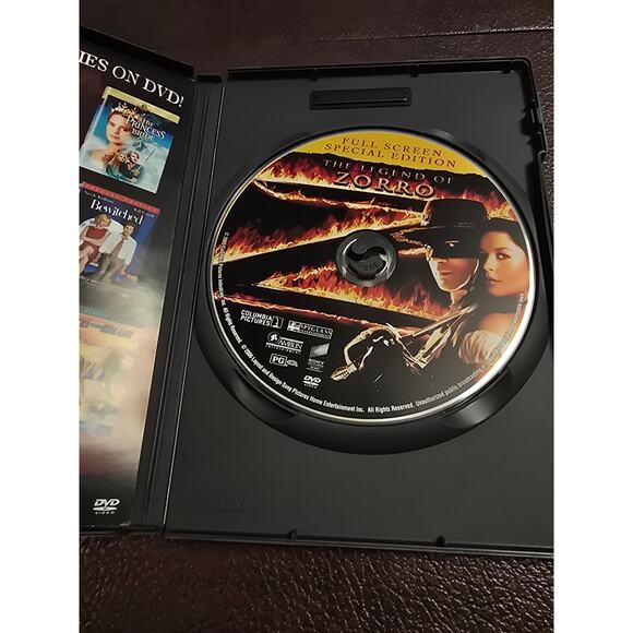 4 DVDs King Arthur: Director's Cut /Riddick/The Legend of Zorro/ xXx - Picture 5 of 8